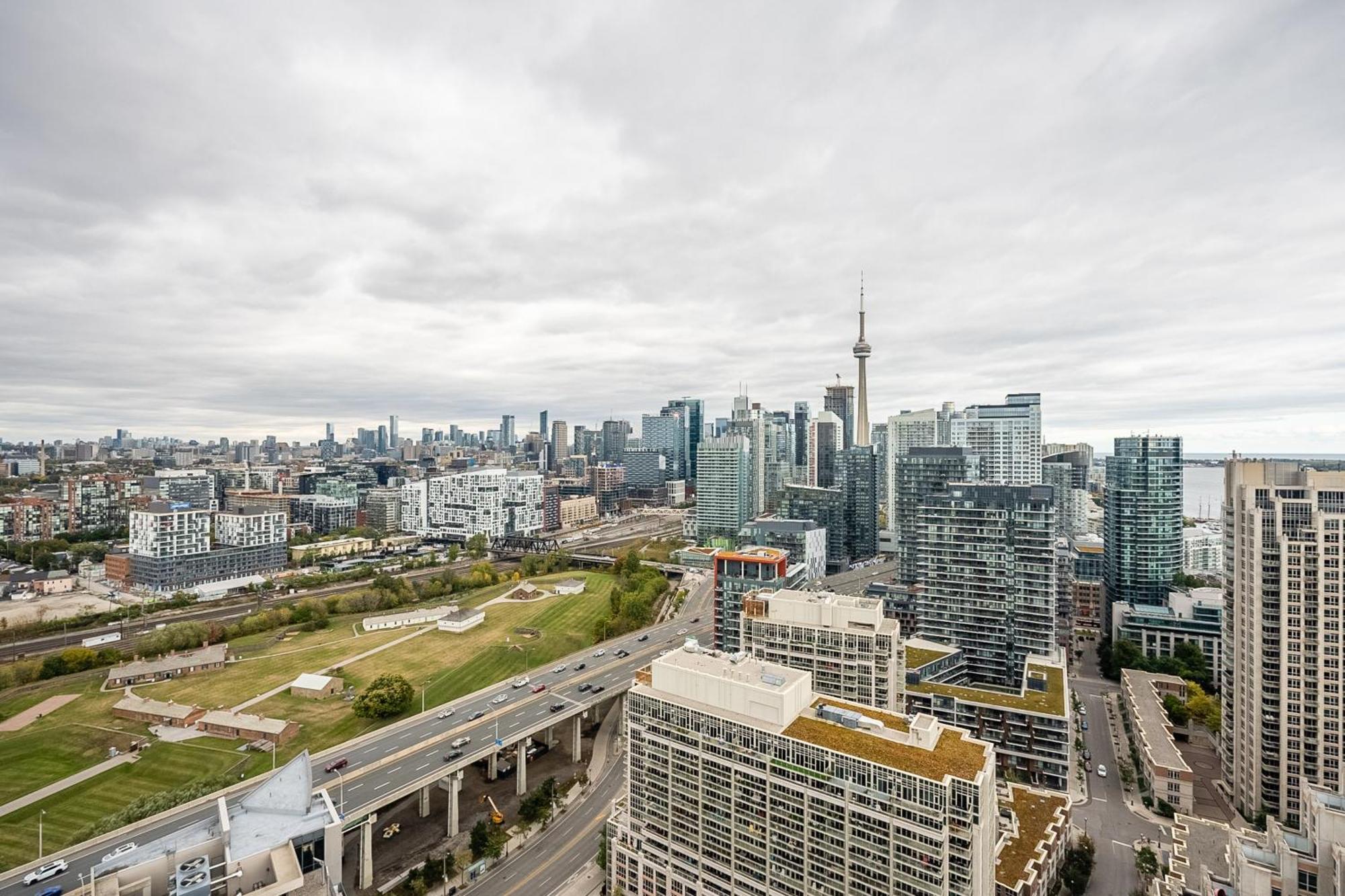 Rivetstays - The Neptune Toronto Esterno foto