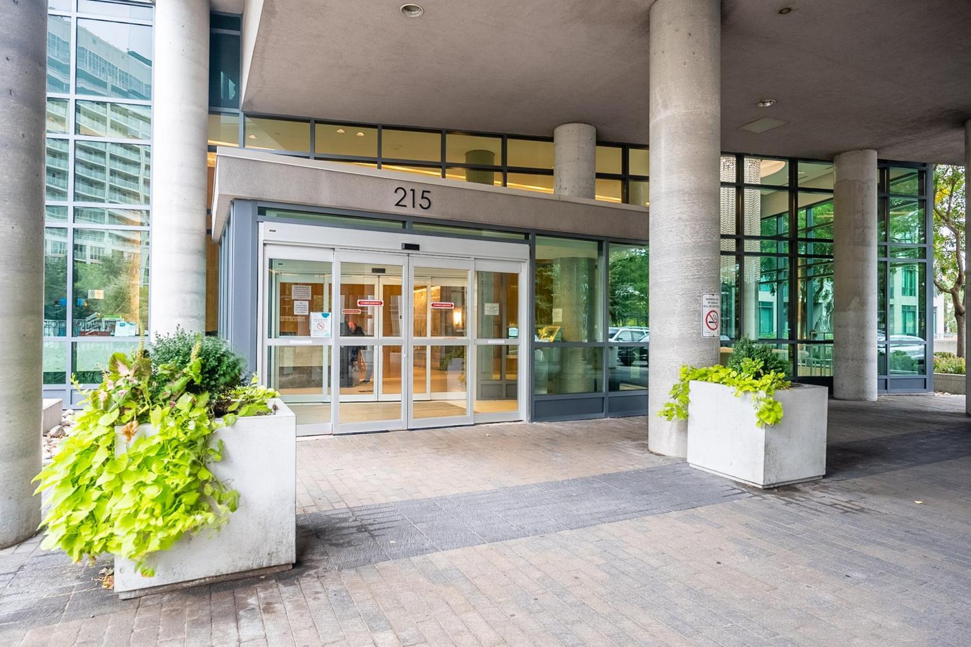 Rivetstays - The Neptune Toronto Esterno foto