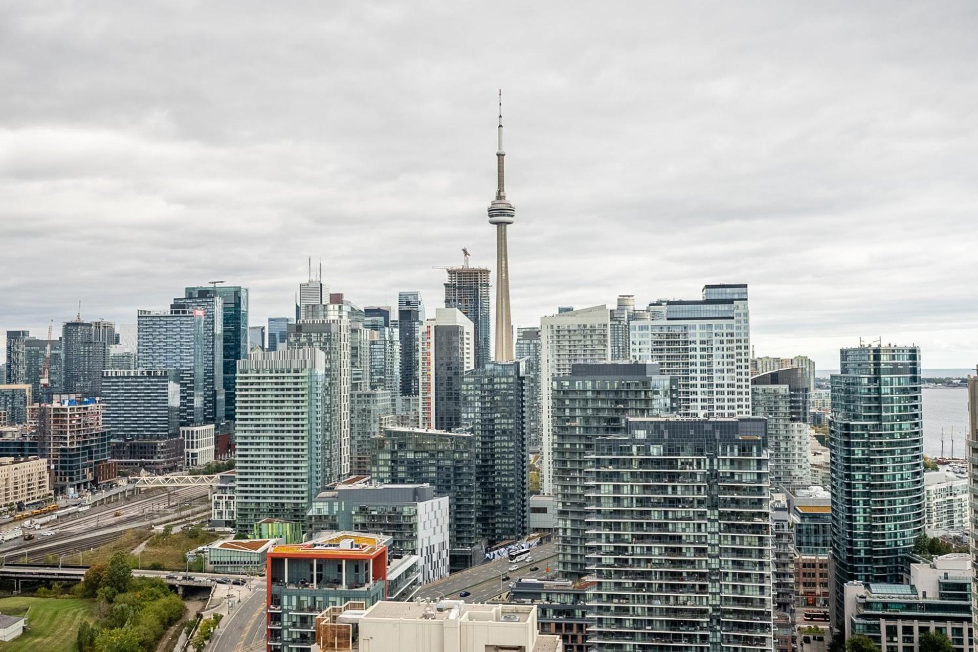 Rivetstays - The Neptune Toronto Esterno foto